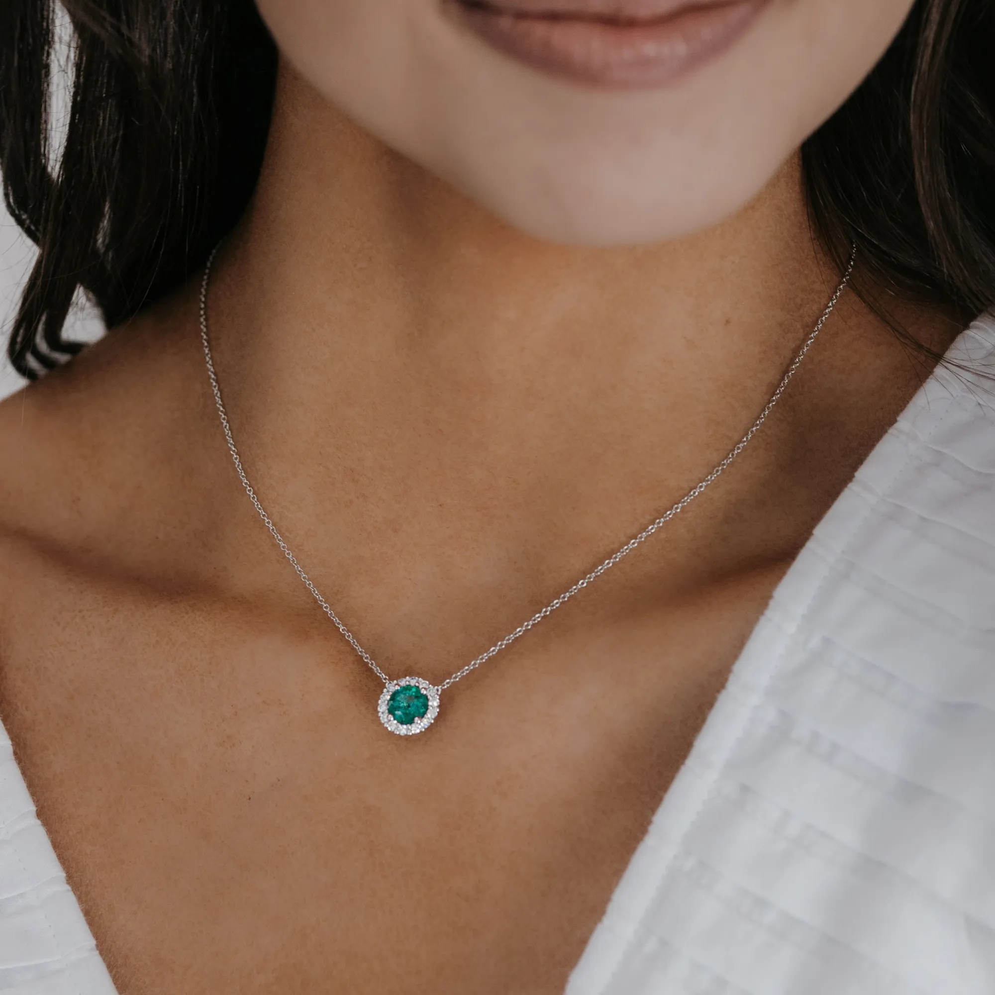 1.18ct Round Emerald Solitaire Halo Necklace