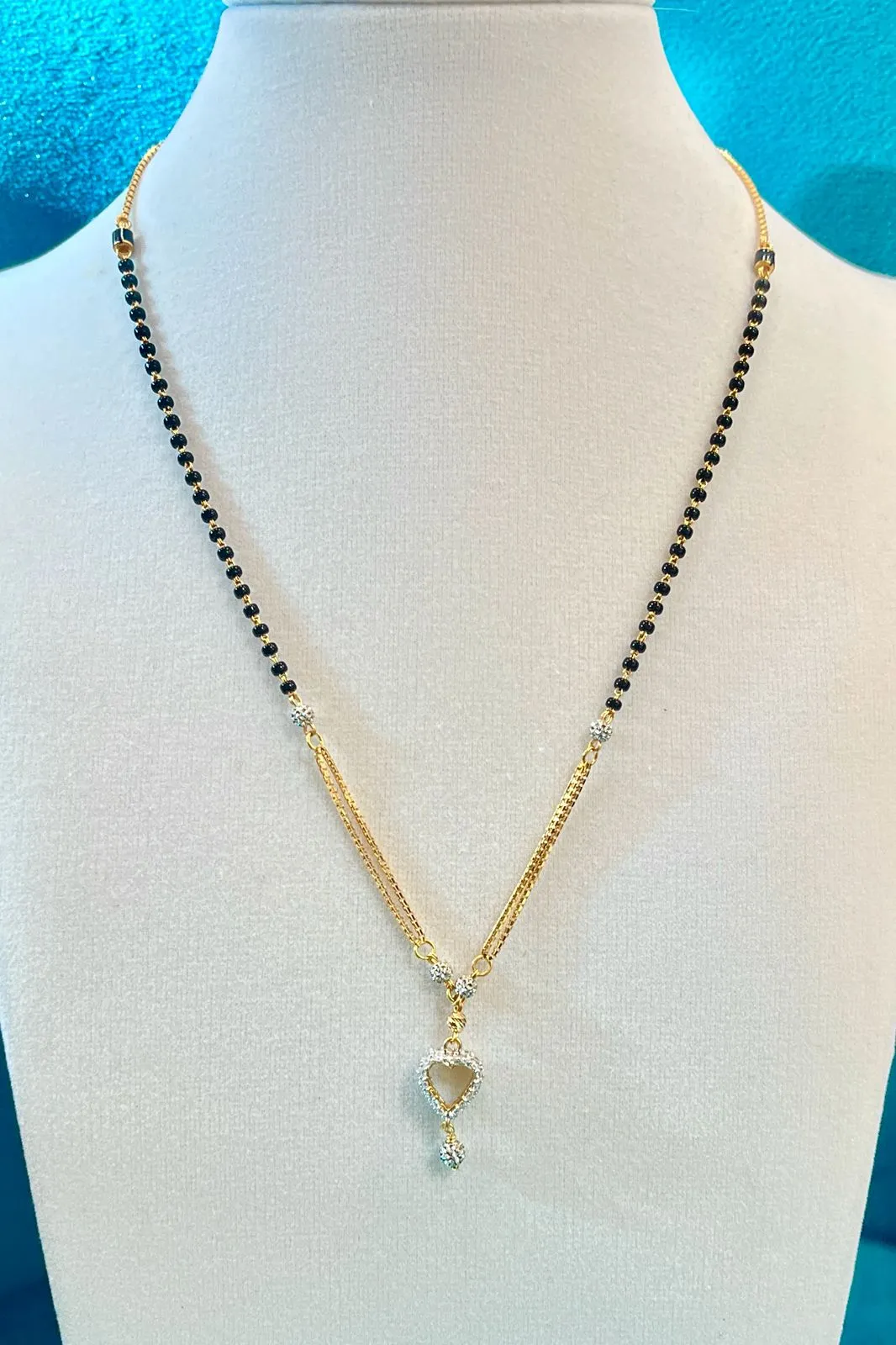 22 KT Gold Designer Heart Mangalsutra (D100)